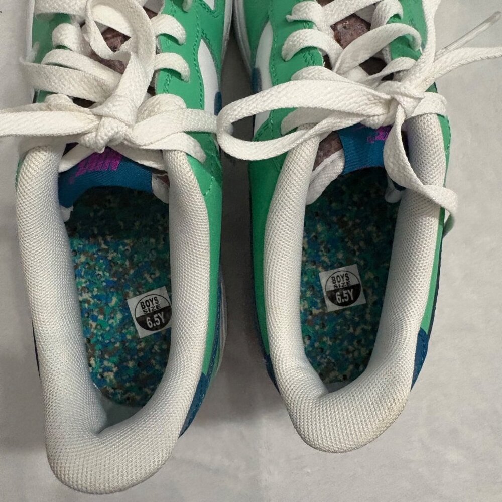 Nike Air Force 1 LV8 Play Sneakers 6.5Y Green Blue Y2K Streetwear FJ4613-100 - Picture 11 of 16